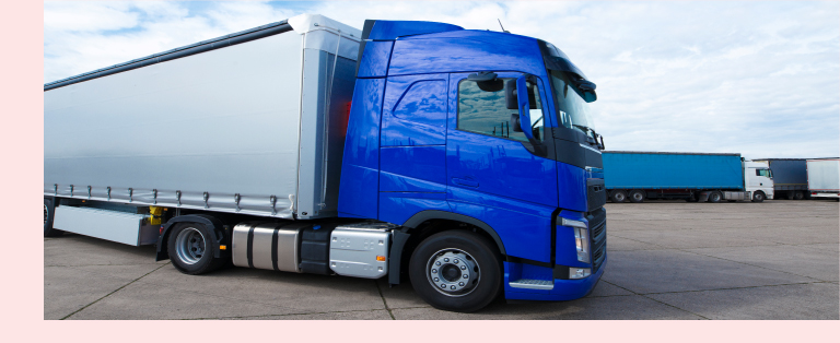 camion © aleksandarlittlewolf - freepik