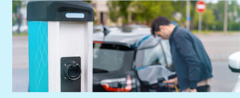 Borne électrique © Frimufilms - Freepik