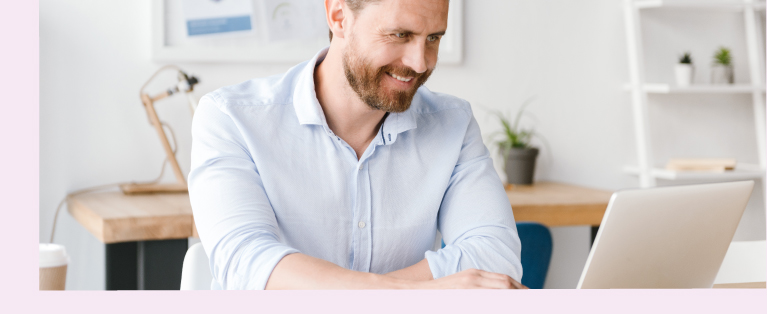 Bureau homme © Drobot Dean - AdobeStock